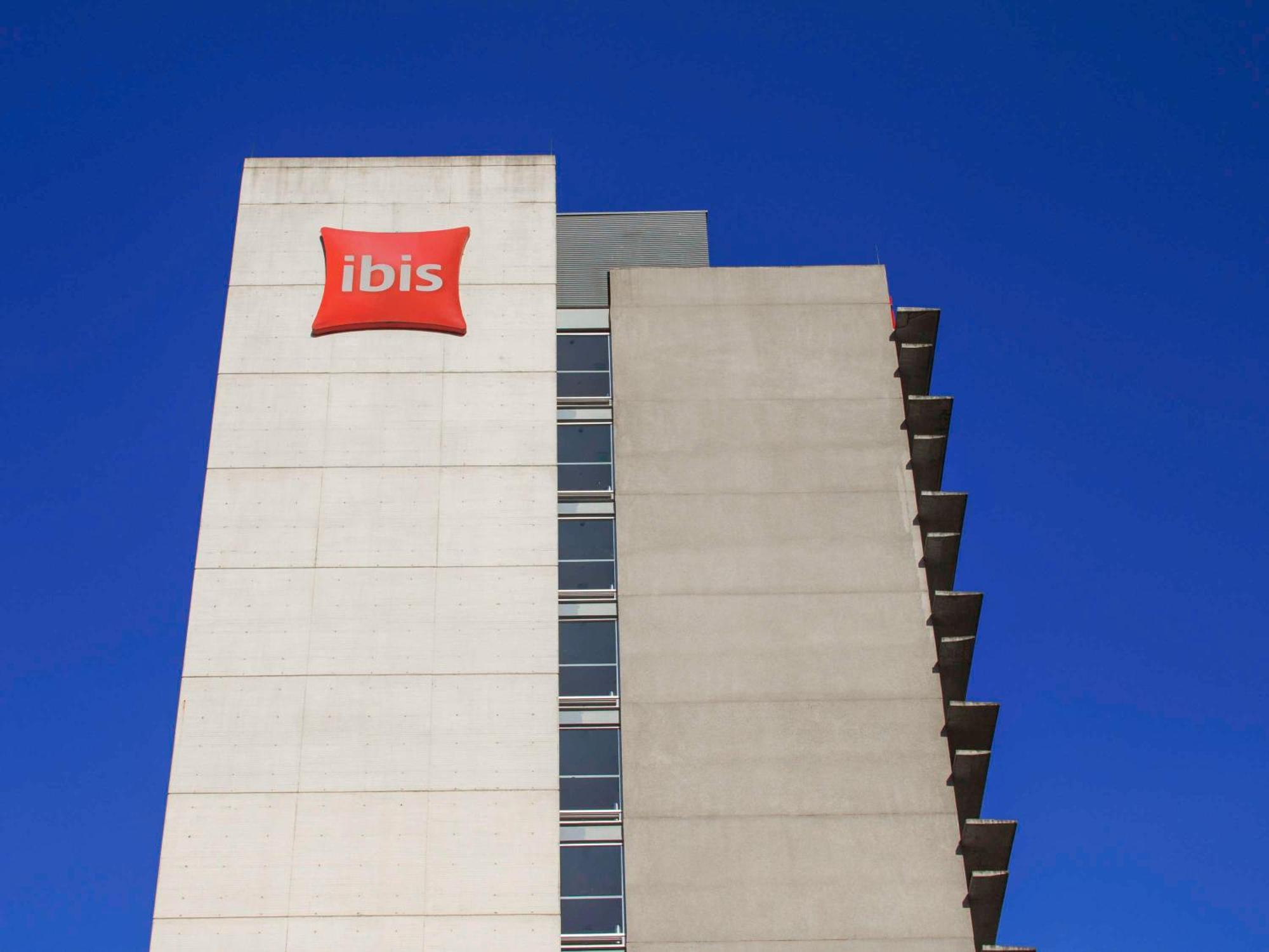 Ibis Medellin Hotell Eksteriør bilde