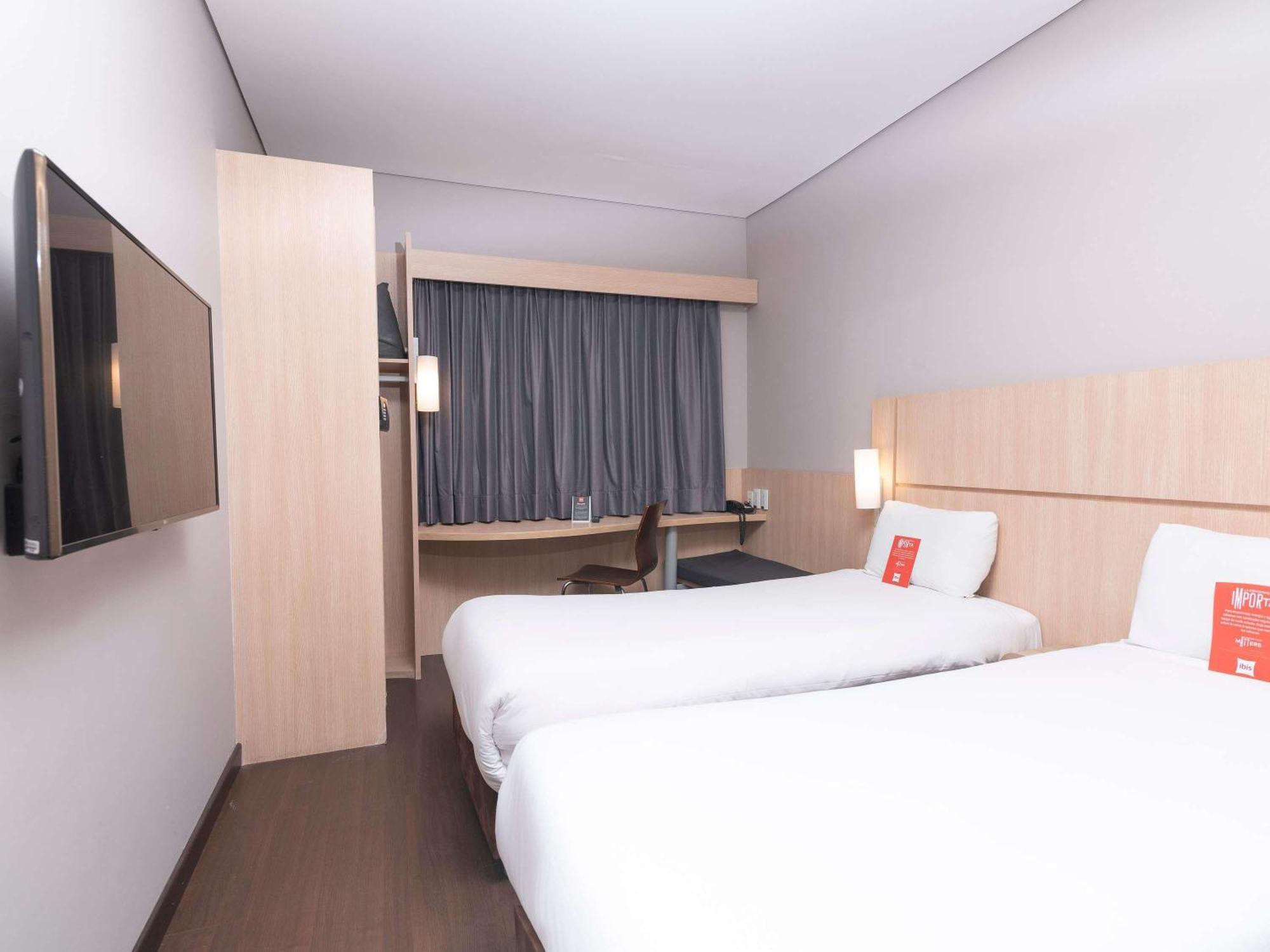 Ibis Medellin Hotell Eksteriør bilde