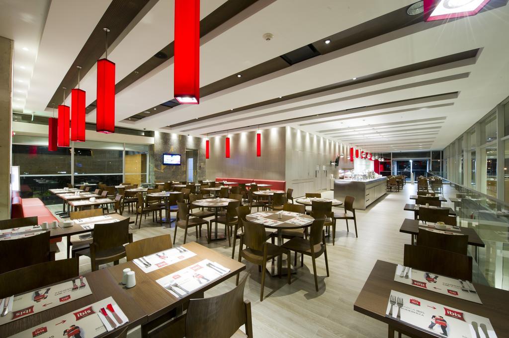 Ibis Medellin Hotell Eksteriør bilde