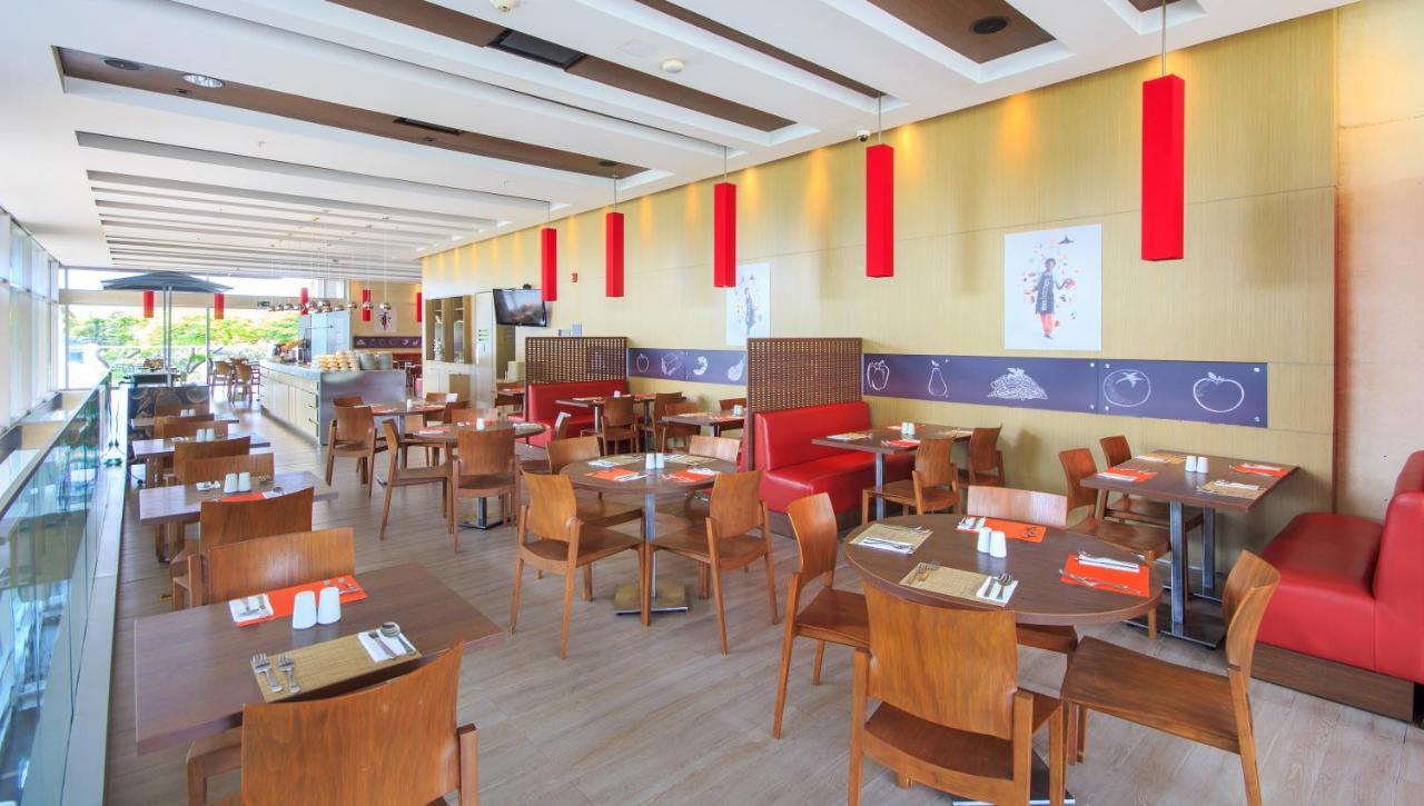 Ibis Medellin Hotell Eksteriør bilde