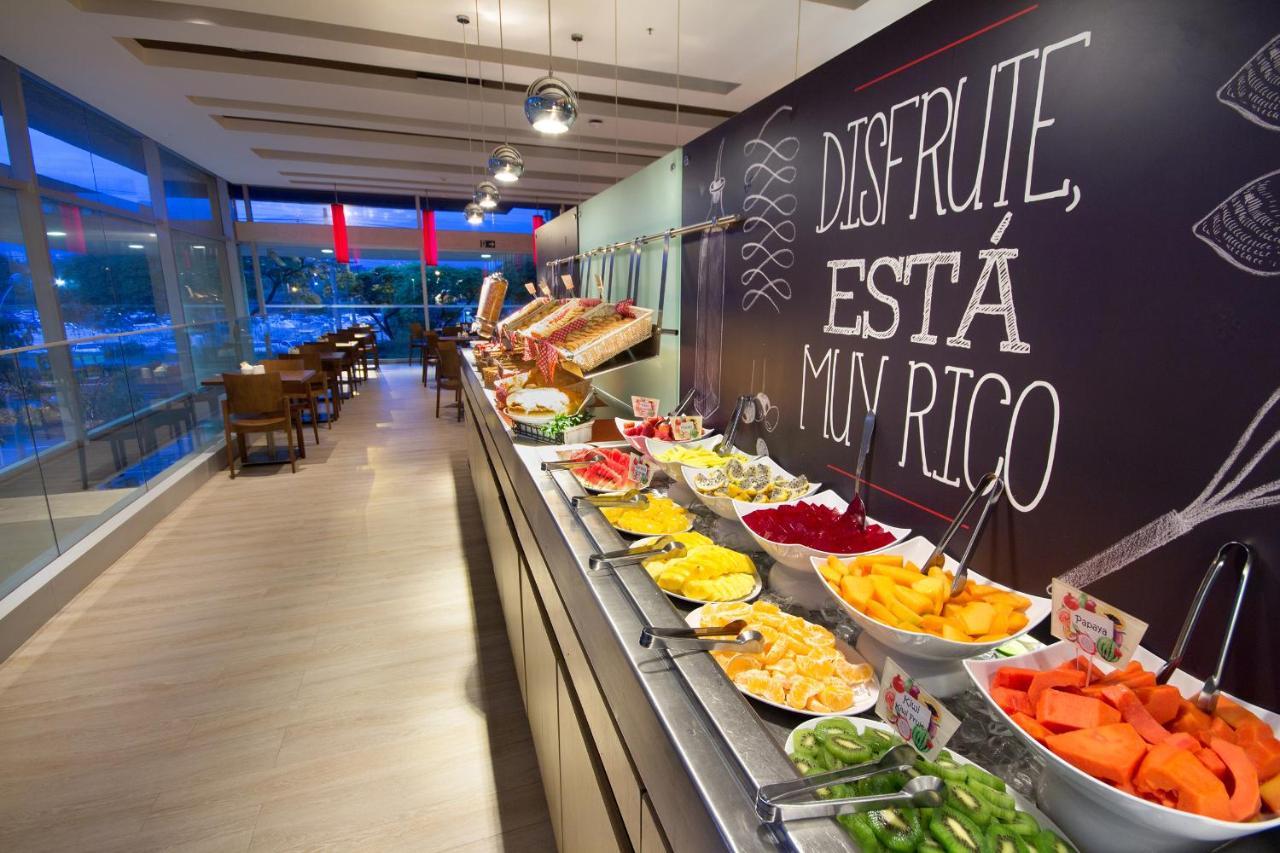Ibis Medellin Hotell Eksteriør bilde